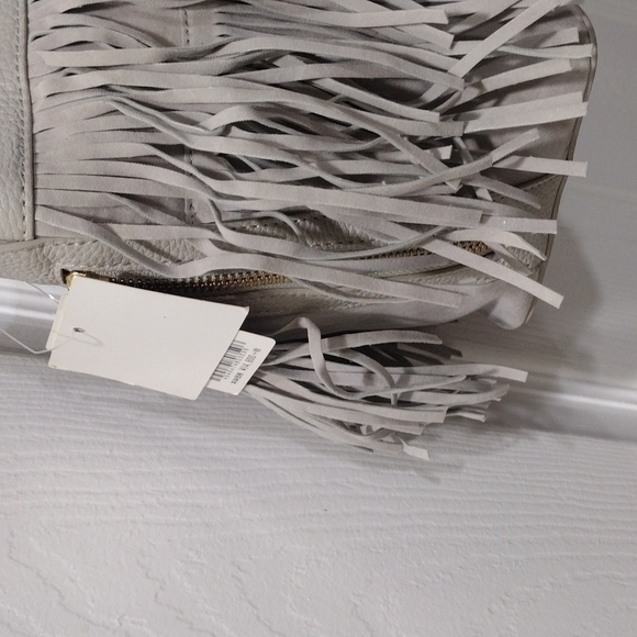 Samantha Vega Grey Leather Fringe Drawstring Bags, Handbags, Magnetic Closure - Picture 6 of 17